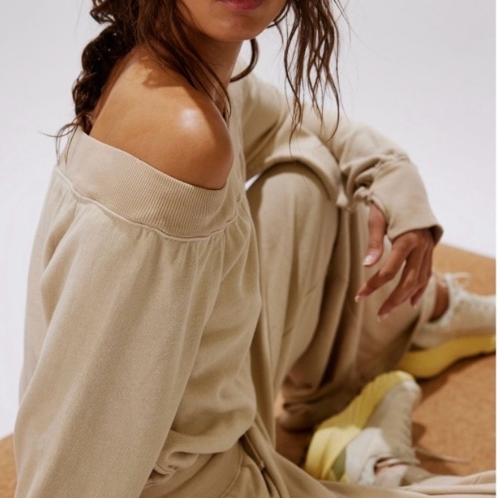 FLAW🤎FP Movement One To Beat Onesie XS Tan NWOT - Picture 3 of 10